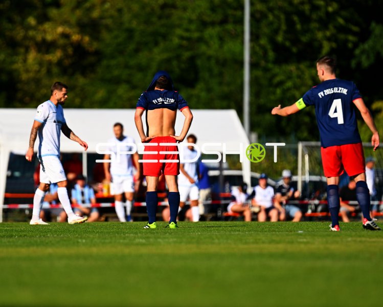 Jugendfußball im Michael-Hoffmann-Stadion Mannheim