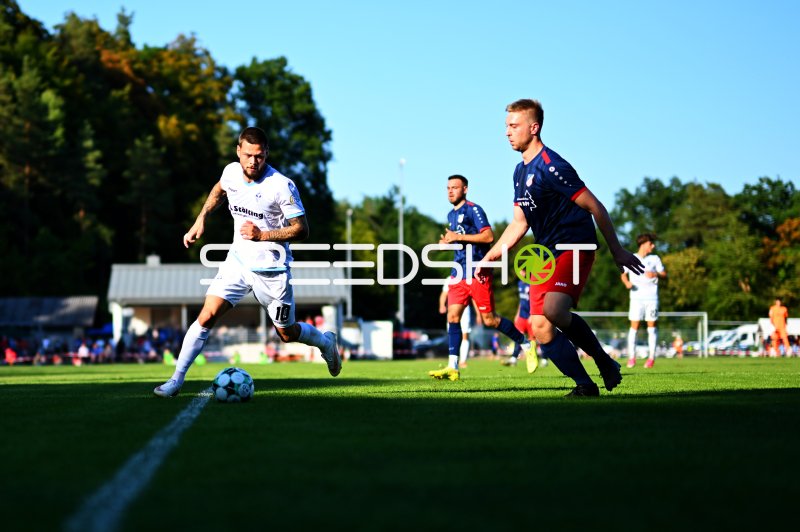 Fußball-Spielaktion im Michael-Hoffmann-Stadion Mannheim