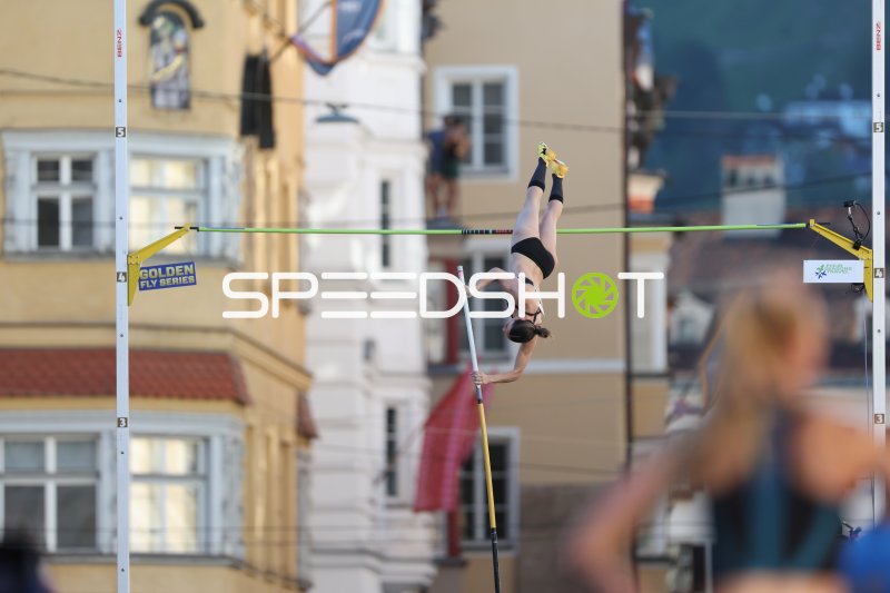 Stabhochsprung Frauen beim Golden Fly Series in Innsbruck