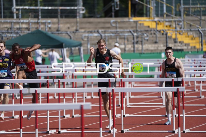 Mühlbauer Finn führt das Hürdenfeld in Koblenz an