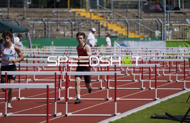Thomas Leonard und Lenny Sohmer im Hürdenlauf in Koblenz