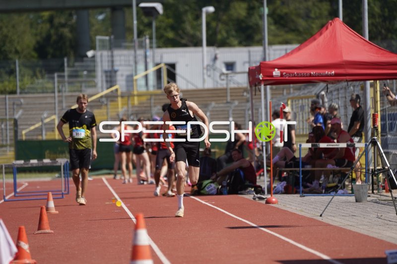Godlewsky Friedrich beim Sprint im Stadion Oberwerth Koblenz