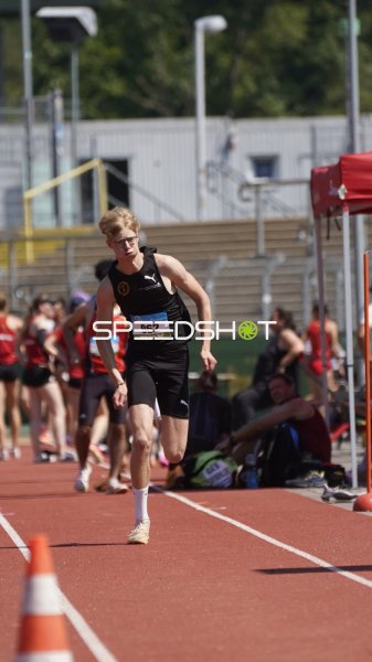 Godlewsky Friedrich beim Sprint im Stadion Oberwerth Koblenz