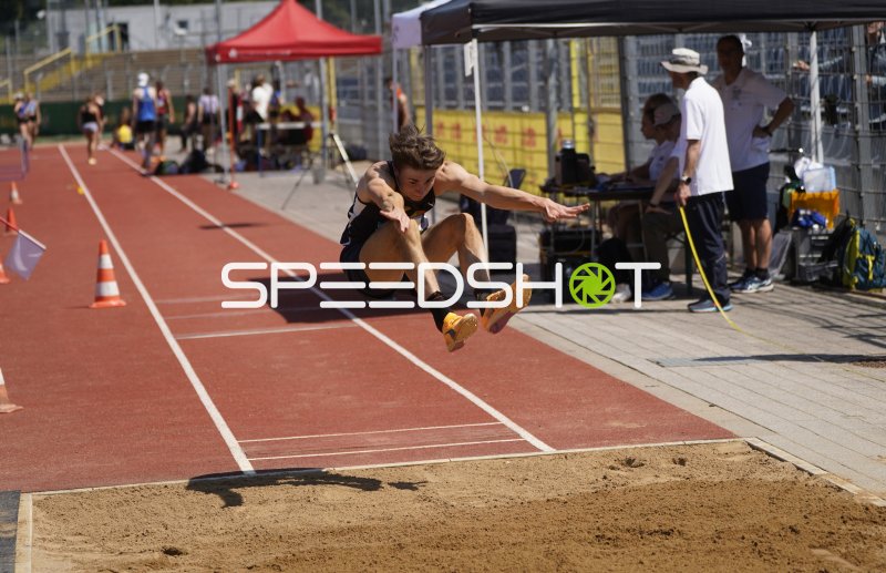 Weitsprung im Stadion Oberwerth in Koblenz