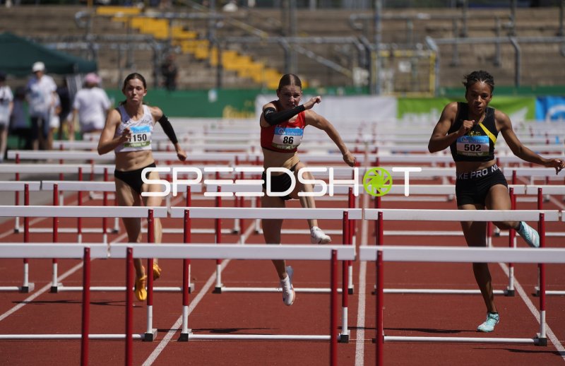 Nicole Frey und Saskia Woidy im Hürdensprint in Koblenz