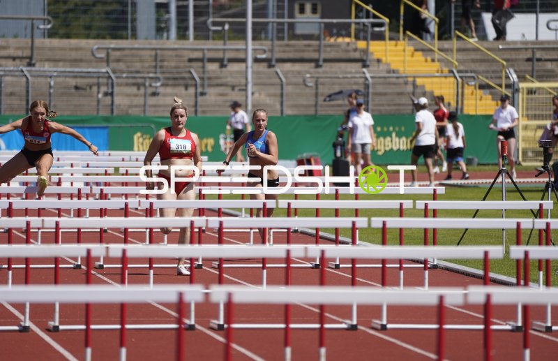 Katharina Gühlen und Alina Fischer im Hürdenlauf in Koblenz