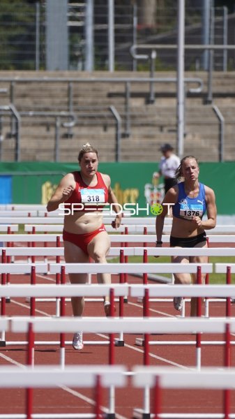 Katharina Gühlen und Alina Fischer im Hürdenlauf in Koblenz