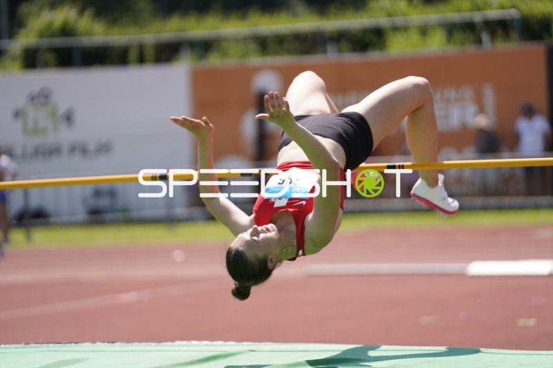 Seitz Anton im Hochsprung-Fosbury-Flop über der Latte