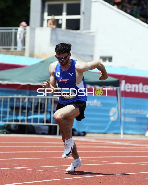 Tsimopoulos Angelos David beim Sprint im Stadion Oberwerth Koblenz