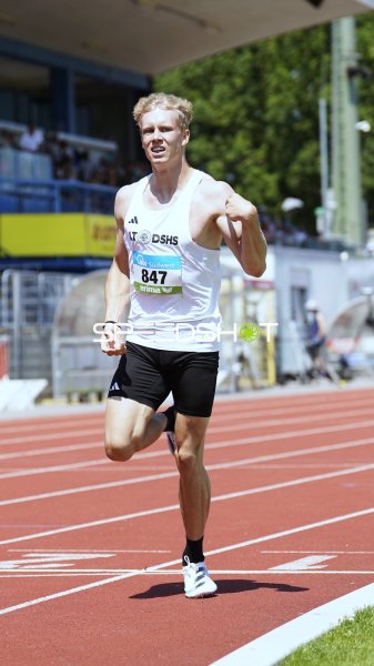 Göpfert Lucius beim Lauf im Stadion Oberwerth Koblenz