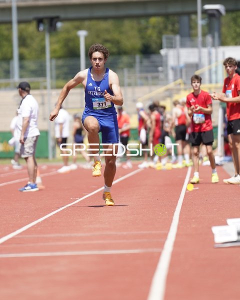 Döbrich Finn beim Sprint im Stadion Oberwerth Koblenz