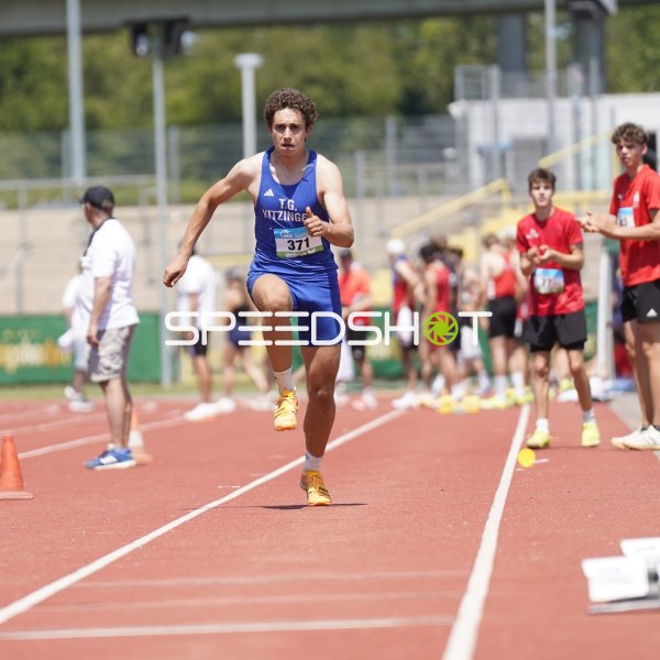 Döbrich Finn beim Sprint im Stadion Oberwerth Koblenz