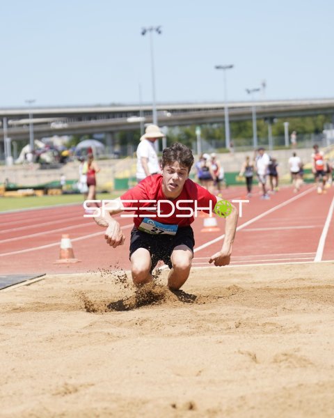 Weitsprung-Landung im Sandkasten beim Stadion Oberwerth Koblenz