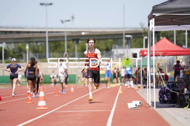 Thomas Leonard beim Sprint im Stadion Oberwerth Koblenz