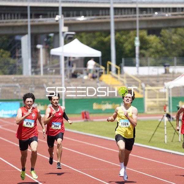 Deutschmann Felix führt Lauffeld vor Jones Anthony und Asfour Koutaiba in Koblenz