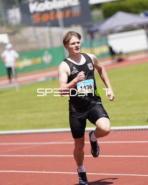 Zeller Nils Noel beim Sprint im Stadion Oberwerth Koblenz