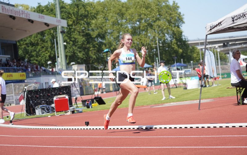 Brunn Frieda von (144) beim Sprint im Stadion Oberwerth Koblenz