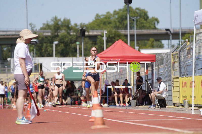 Reinmuth Fabienne (64) beim Sprint im Stadion Oberwerth Koblenz