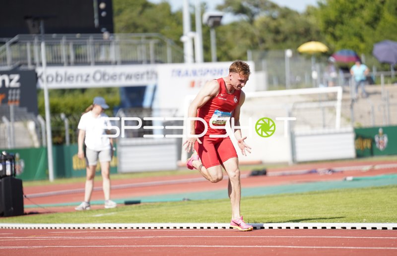 Mielczarek Cordian (879) beim Sprint im Stadion Oberwerth Koblenz