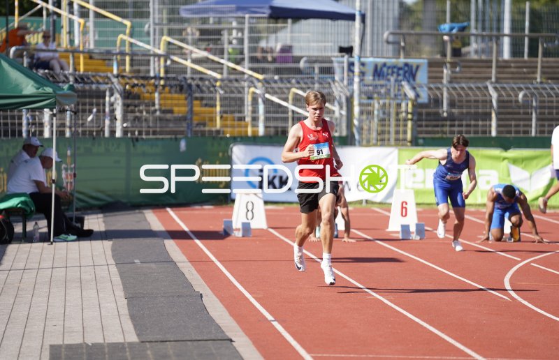 Noah HEIL (91) beim Sprint im Stadion Oberwerth Koblenz