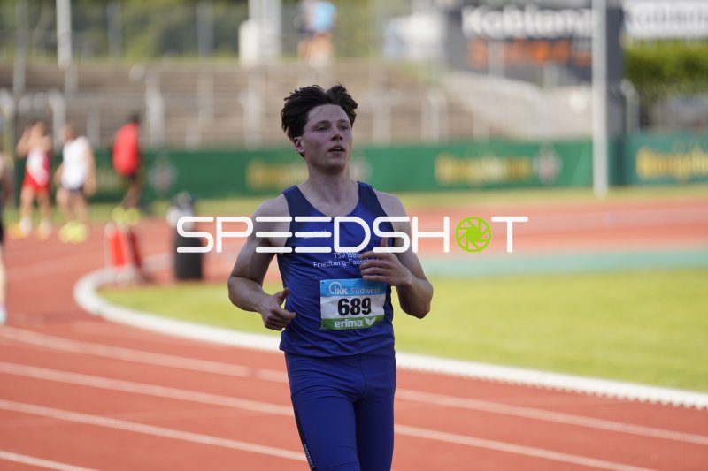 Stahl Philip (689) beim Lauf im Stadion Oberwerth Koblenz