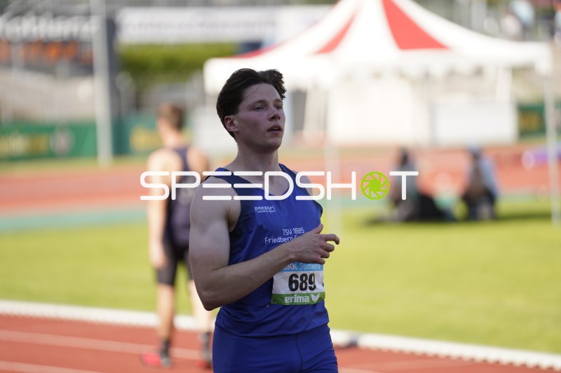 Stahl Philip (689) beim Lauf im Stadion Oberwerth Koblenz