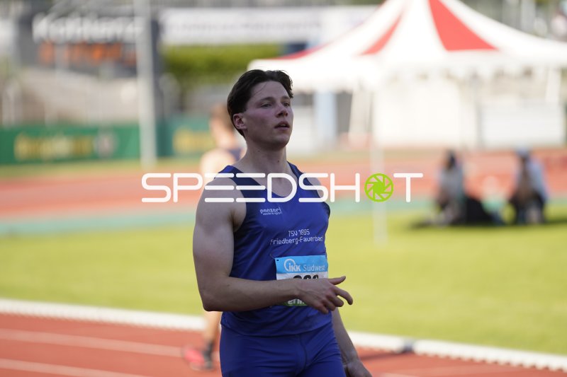 Stahl Philip (689) beim Lauf im Stadion Oberwerth Koblenz