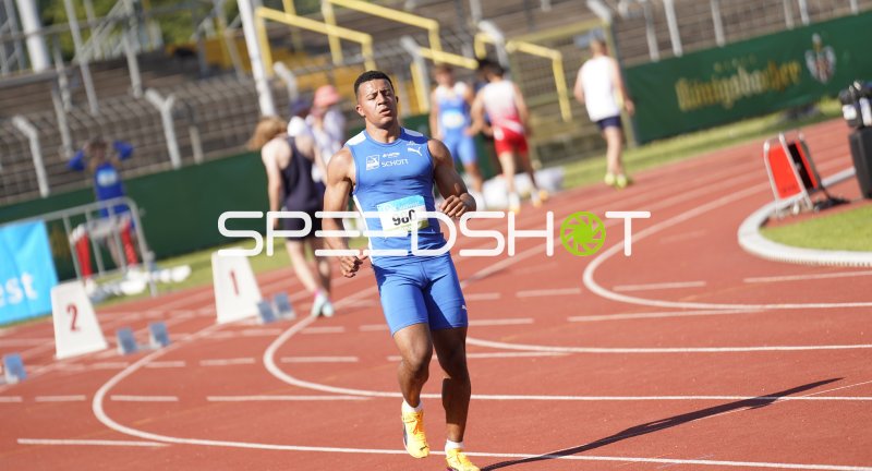 Salakiaku Lionel (980) beim Sprint im Stadion Oberwerth Koblenz