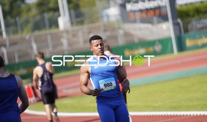 Salakiaku Lionel (980) beim Sprint im Stadion Oberwerth Koblenz