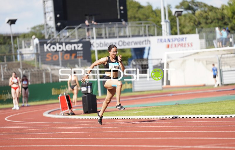 Hemmelmann Naomi (374) im Sprint beim Leichtathletik-Meeting in Koblenz