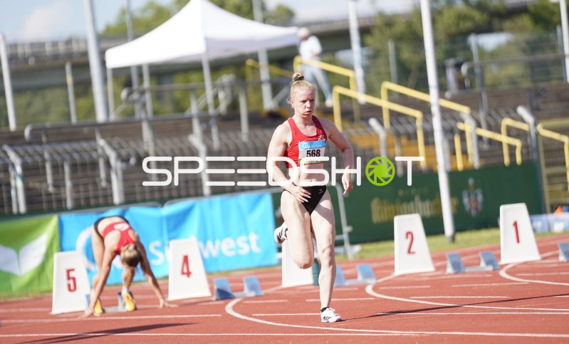Nadine Mercier (568) beim Sprint im Stadion Oberwerth Koblenz