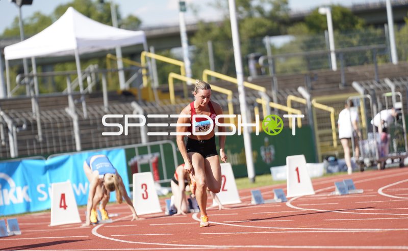 Rothfuchs Emely (636) beim Start eines Sprints im Stadion Oberwerth Koblenz