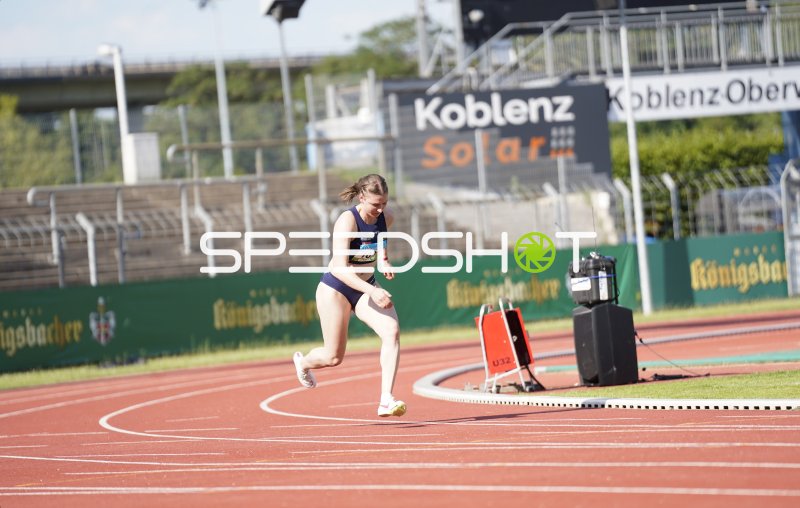 Meier Anton (100) beim Sprint im Stadion Oberwerth Koblenz