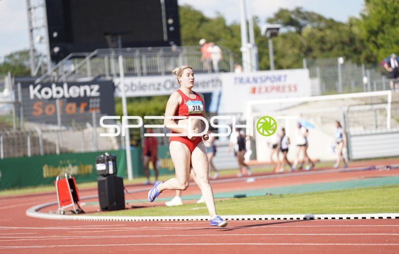 Gühlen Katharina (318) beim Lauf im Stadion Oberwerth Koblenz