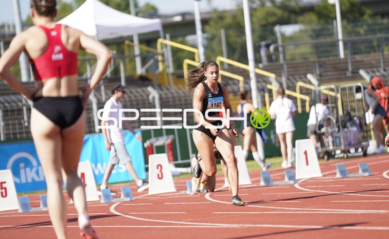 Koch Jessica (1182) beim Sprint im Stadion Oberwerth Koblenz