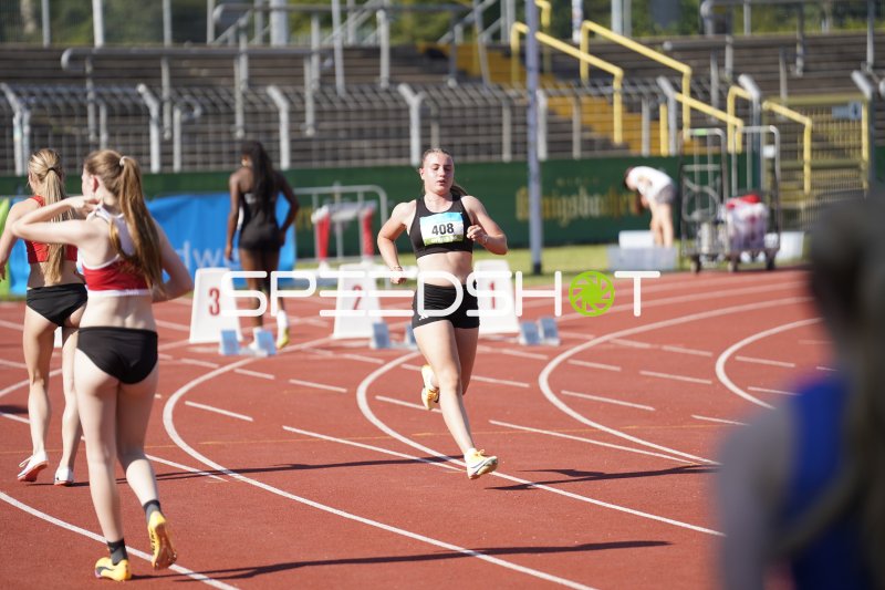 Völker Angelina (408) beim Lauf im Stadion Oberwerth Koblenz