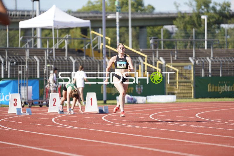 Näkel Lina (931) beim Sprint im Stadion Oberwerth Koblenz