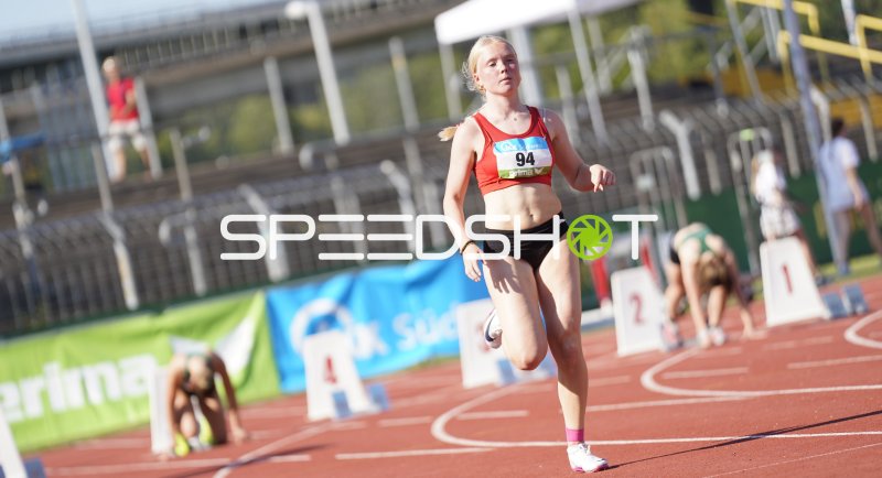 Kamm Antonia (94) beim Sprint im Stadion Oberwerth Koblenz