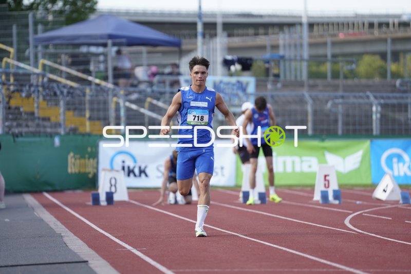 Quinkler Lukas (718) beim Sprint im Stadion Oberwerth Koblenz