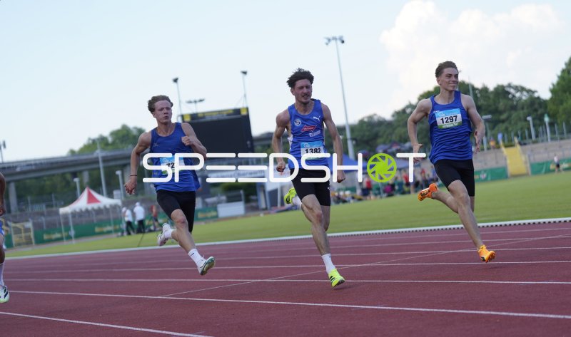 Krom Dmitrij (1382), Seciri Linor (1297) und Benner Daniel (722) im Sprintrennen in Koblenz