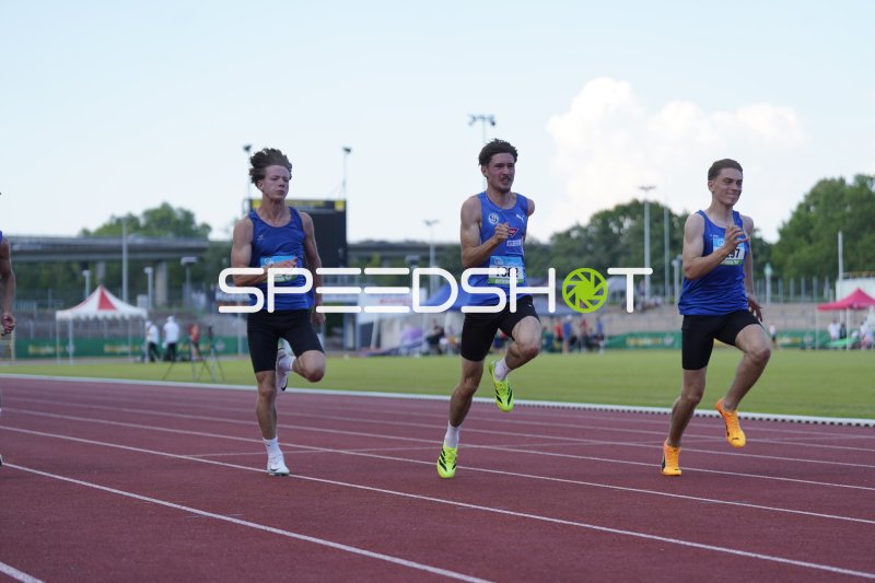 Krom Dmitrij (1382), Benner Daniel (722) und Seciri Linor (1297) im Sprintduell in Koblenz