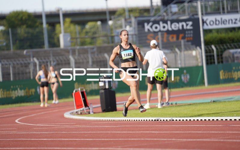 Koch Jessica (1182) beim Sprint im Stadion Oberwerth Koblenz