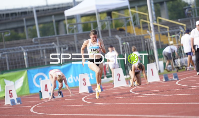 Helios Ksenia (1143) beim Sprint-Start im Stadion Oberwerth Koblenz