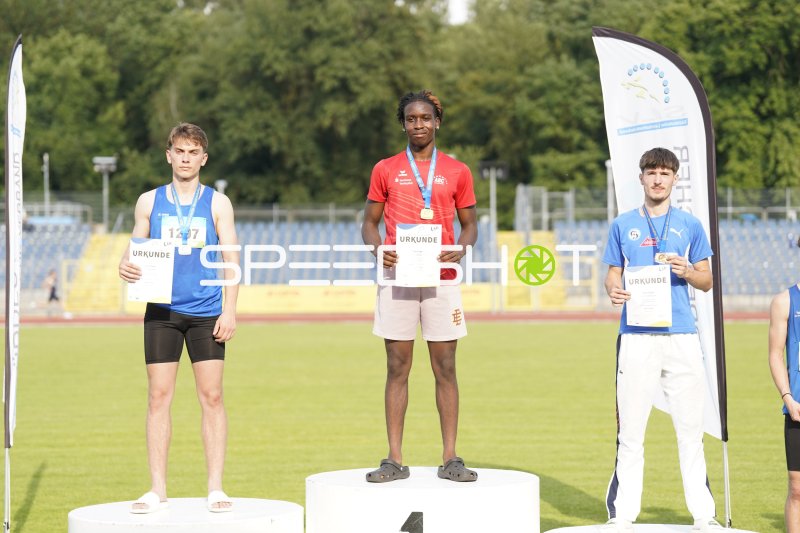 Siegerehrung mit Njikam Sidwell (900), Fliedner Adrian (523) und Krom Dmitrij (1382) in Koblenz