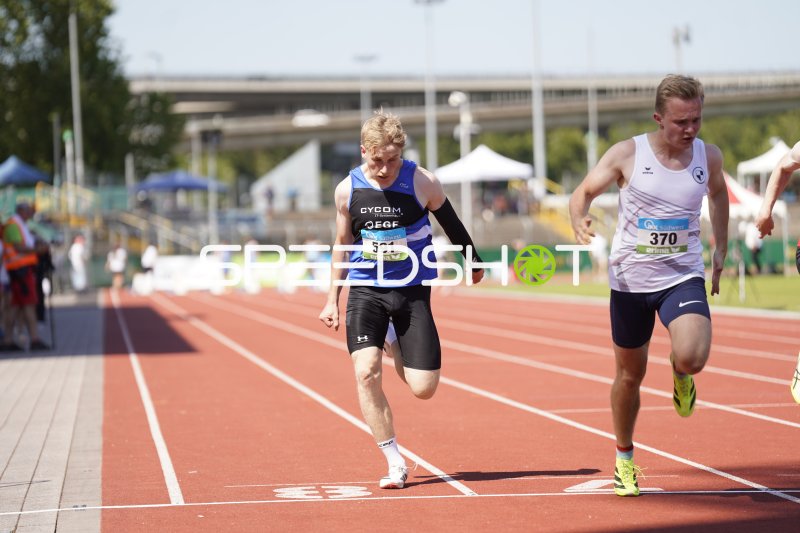 Schwarz Arne (591) und Risch Simon (370) im Sprint beim Leichtathletik-Meeting in Koblenz