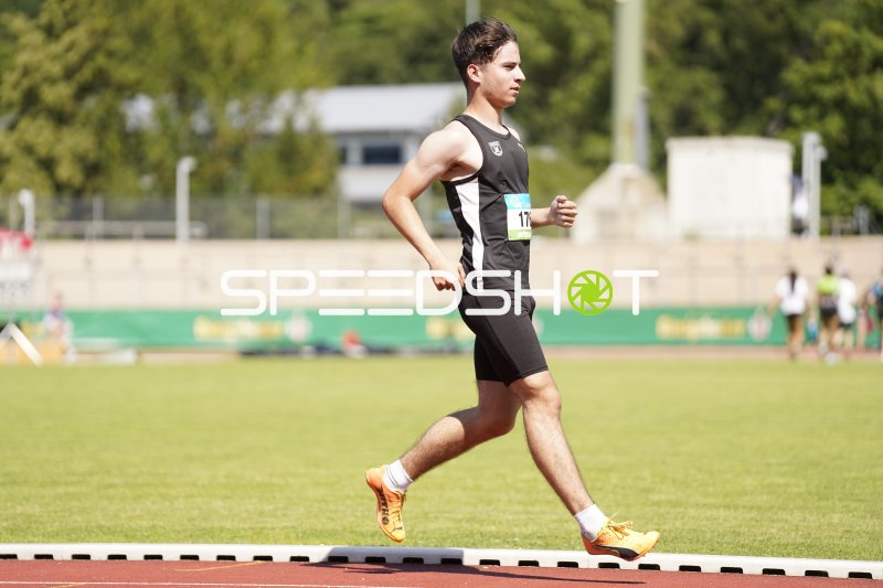 Spasojevic Milan (176) beim Lauf im Stadion Oberwerth Koblenz