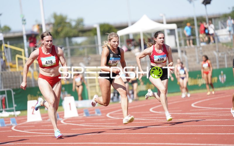 Kränzle Celina (478), Faye LENZ (164) und Gresser Melanie (439) im Sprintrennen in Koblenz