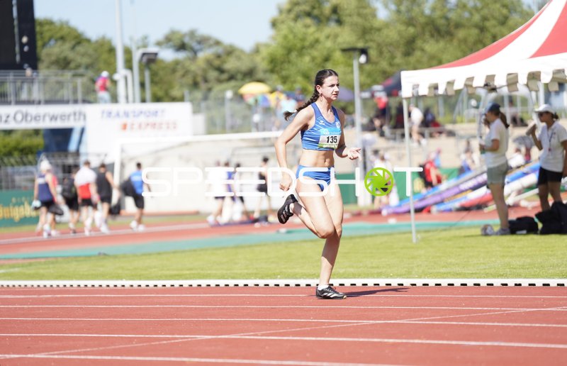 Jukic Mia (135) beim Sprint im Stadion Oberwerth Koblenz