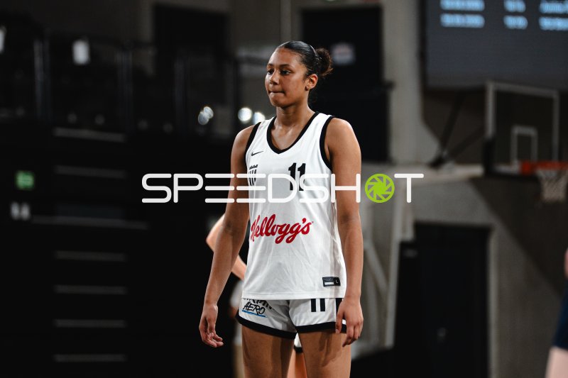Spielerin #11 in der Inselpark Arena Hamburg