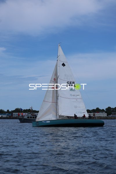 Segelboot GER 3586 "Concordia" auf dem Wasser in Eckernförde